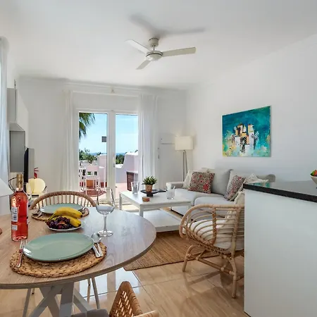 Palmas 2a Oasis نيرخا